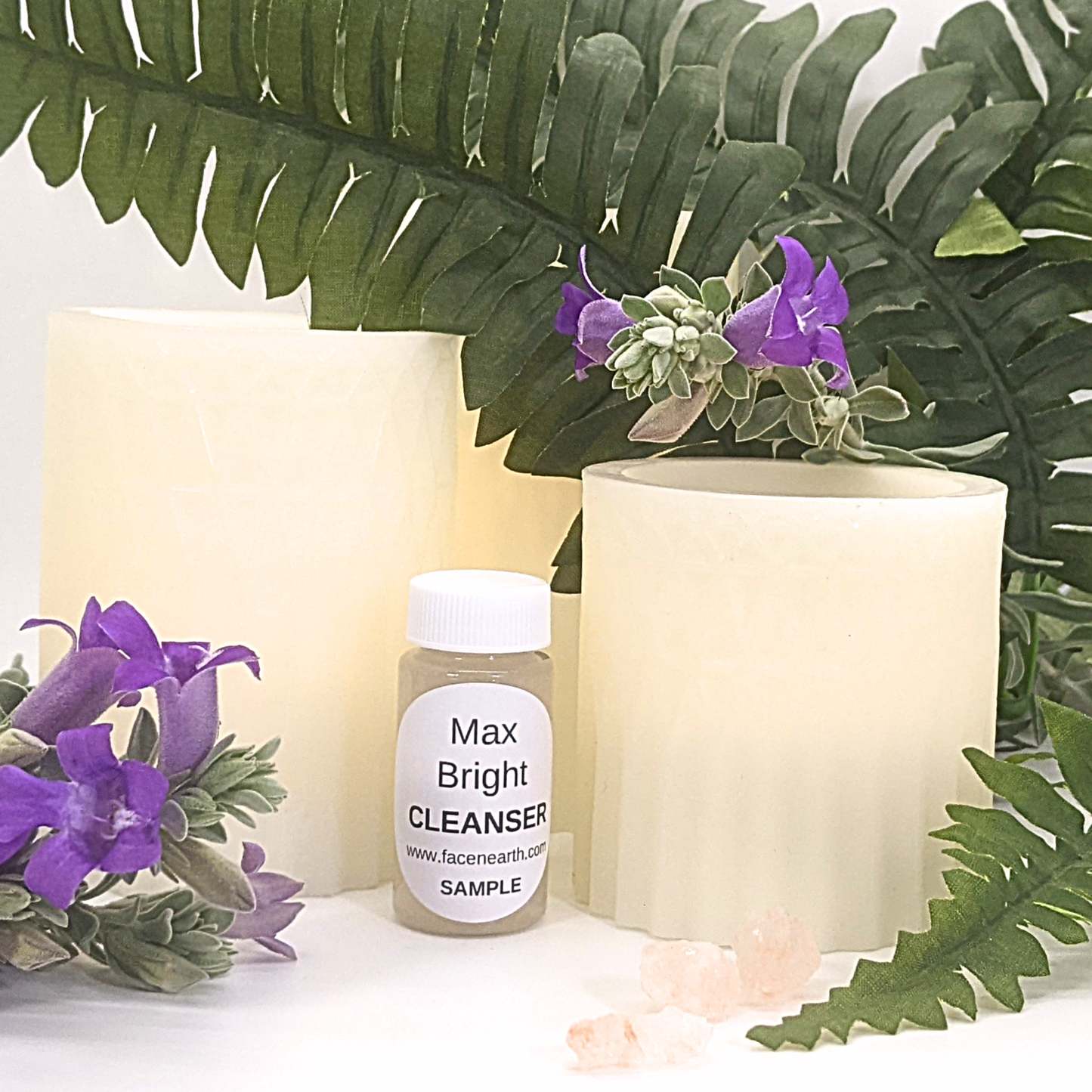 Max Bright Cleanser with Vitamin C & Licorice